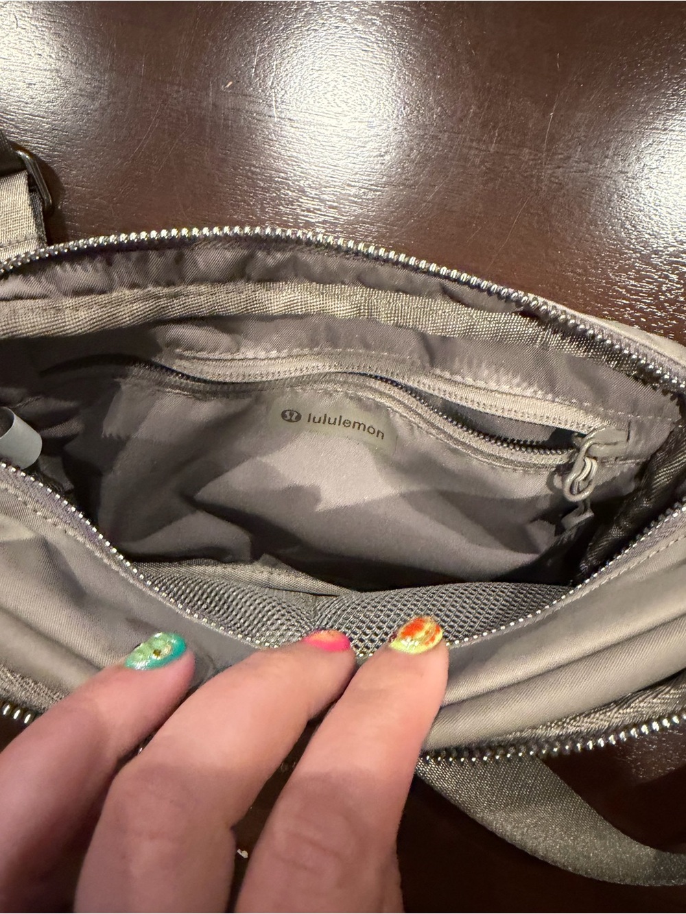 Like new lululemon athletica Crossbody Bag in Taupe - Picture 5 of 10